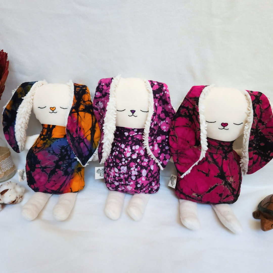 Lapidou - doudou lapin en tissu batik africain et coton bio 6