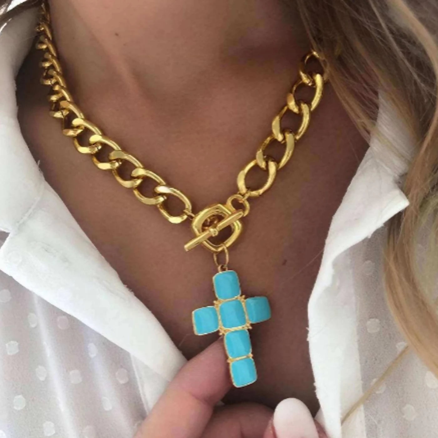 collier-lea-croix-bleu-email-793106