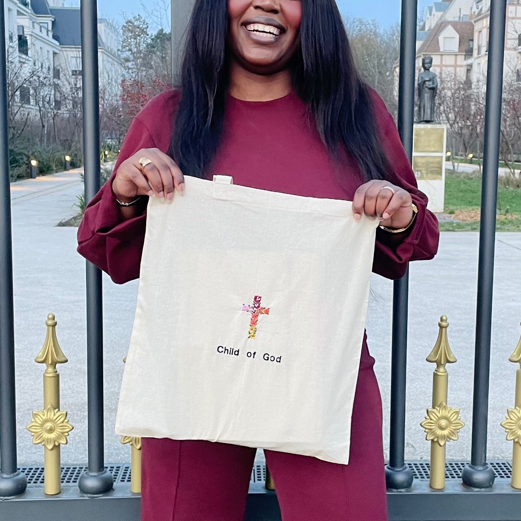 Tote-Bag « CHILD OF GOD » Broderie de Haute Qualité 4